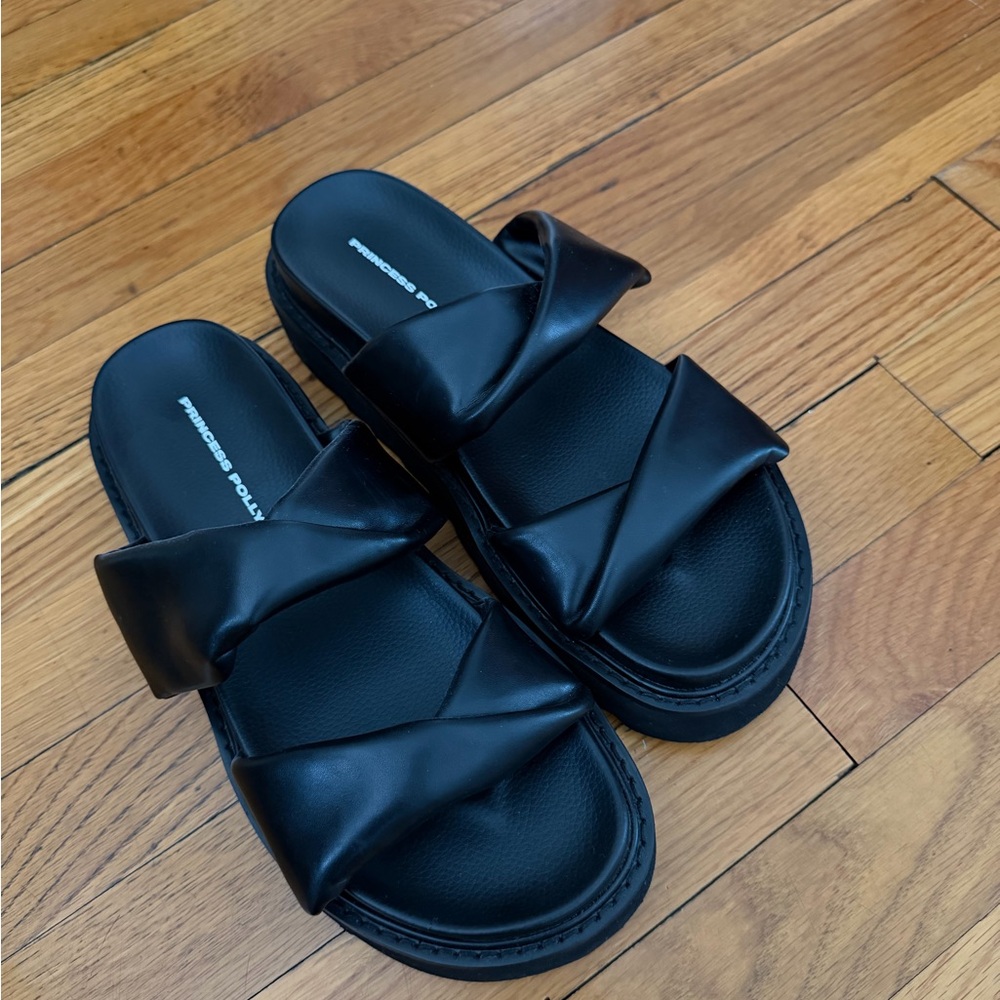 Princess Polly Black Le Sands Slide Sandal - Size 8 - Great Comfy
